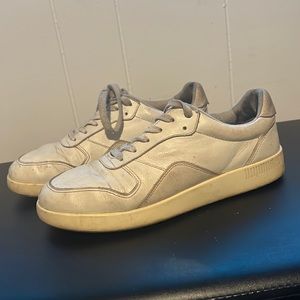 Everlane Court Sneaker